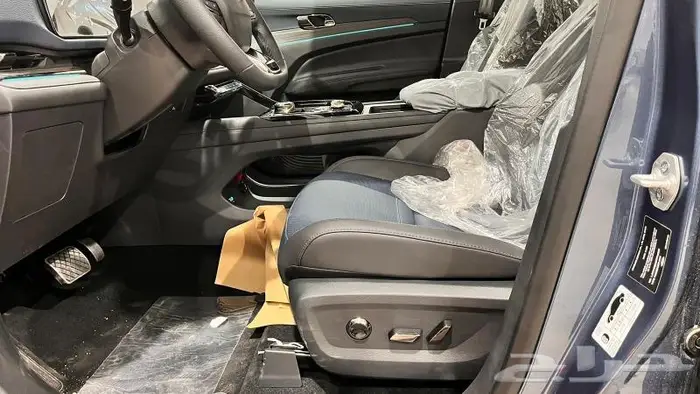 عرض خاص - فورد تيرتوى تيتانيوم 2025 سعودى بطاقه جمركيه . 17