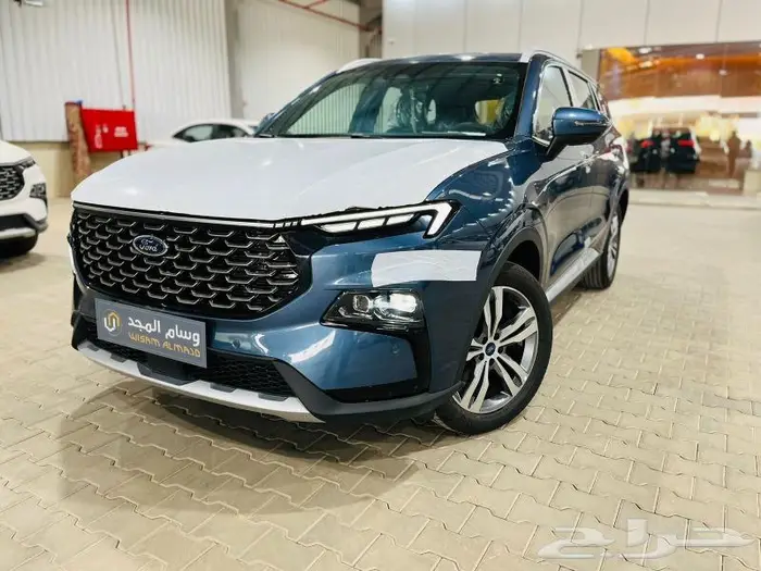 عرض خاص - فورد تيرتوى تيتانيوم 2025 سعودى بطاقه جمركيه . 3