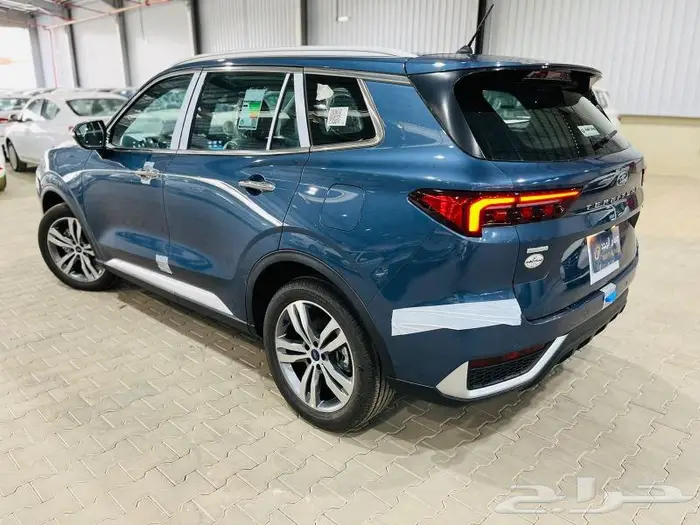 عرض خاص - فورد تيرتوى تيتانيوم 2025 سعودى بطاقه جمركيه . 7