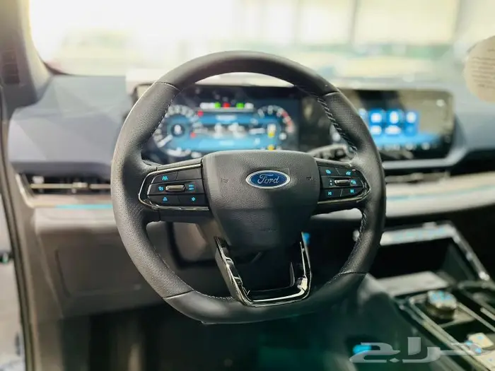 عرض خاص - فورد تيرتوى تيتانيوم 2025 سعودى بطاقه جمركيه . 14