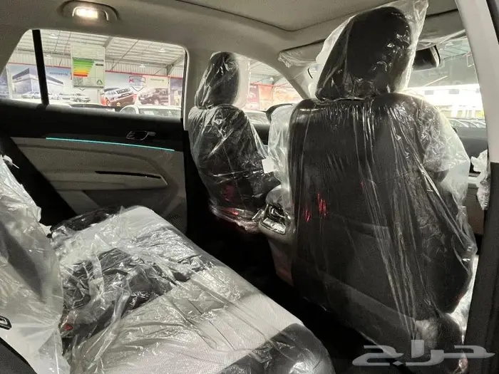 عرض خاص - فورد تيرتوى تيتانيوم 2025 سعودى بطاقه جمركيه . 20