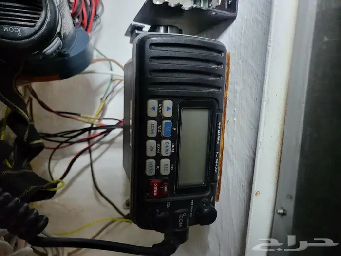 جهاز لاسلكي بحري ايكوم M422 icom 2