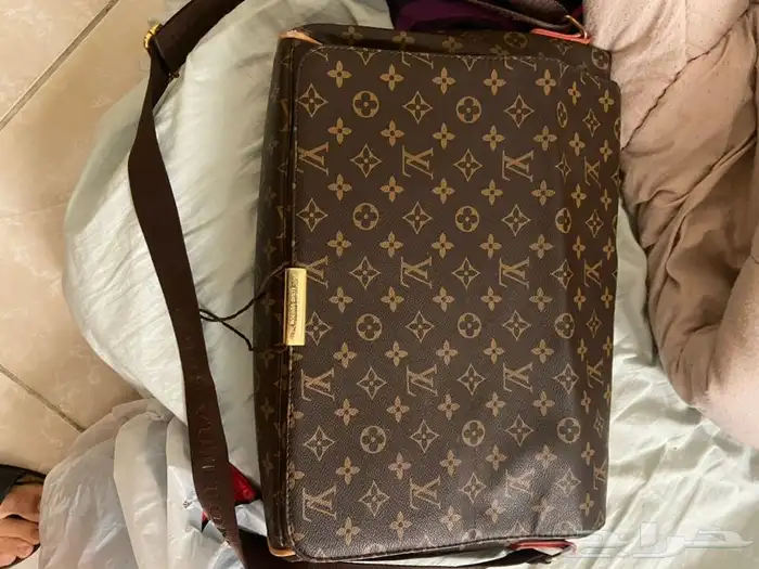 Louis Vuitton 4