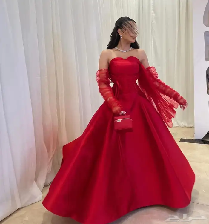 فساتين سهرة وناعمه الاسعار من 200_299 17