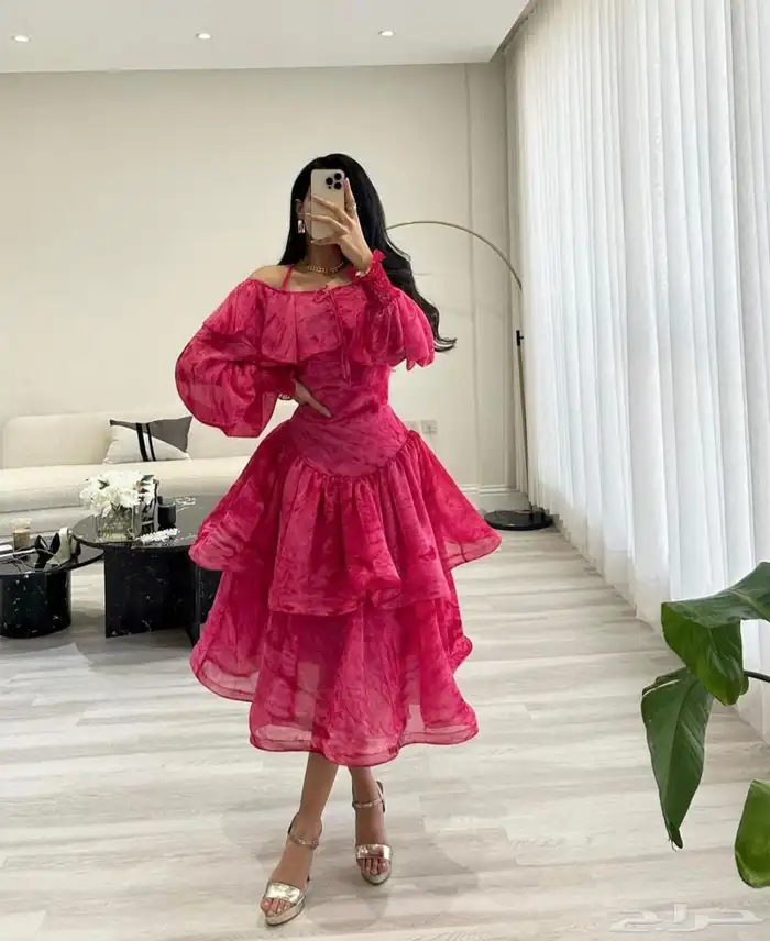 فساتين سهرة وناعمه الاسعار من 200_299 5