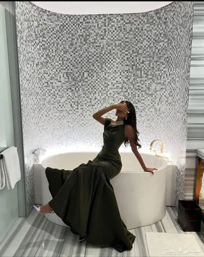 فساتين سهرة وناعمه الاسعار من 200_299 18