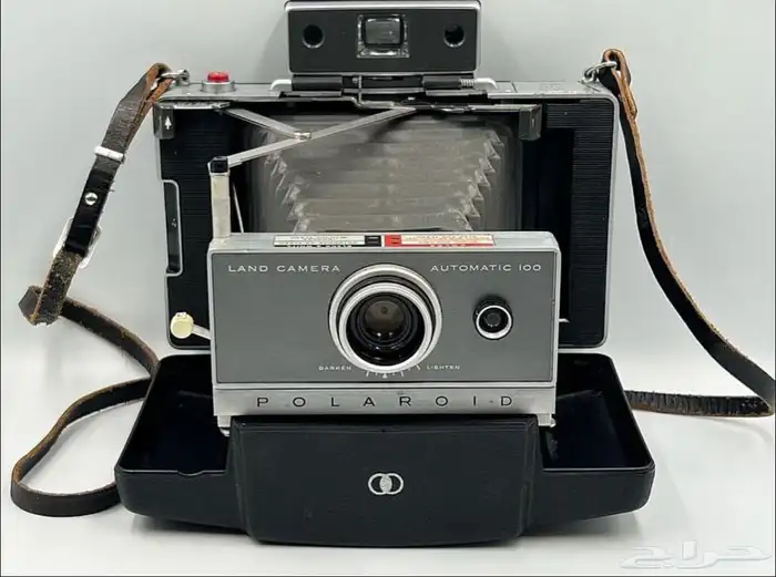 كاميرا قديمه بحاله جديده 0