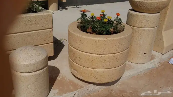 مستلزمات خرسانية قواعد إنارة مصدات سيارات مناهيل 28