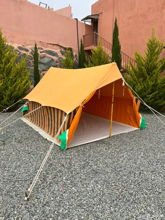 خيمه 2.5  3.5 للبيع 4