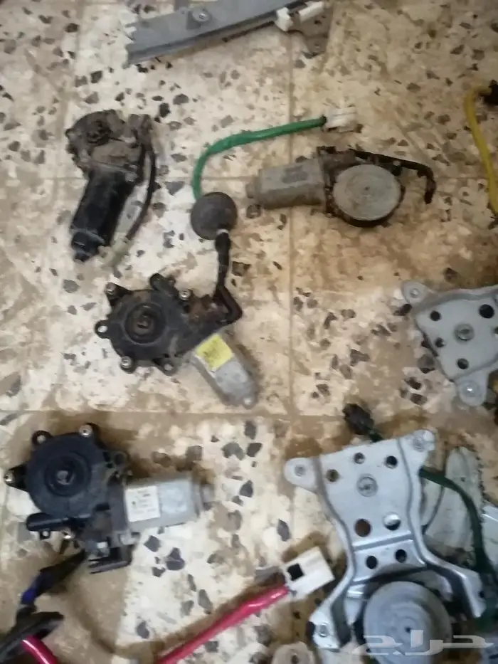 مكاين قزاز لاندكروزر وكامري تويوتا 2