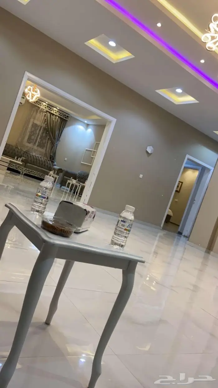 استراحه كبيره قسمين ومسبح كبير بسخان ومويا جديده 18