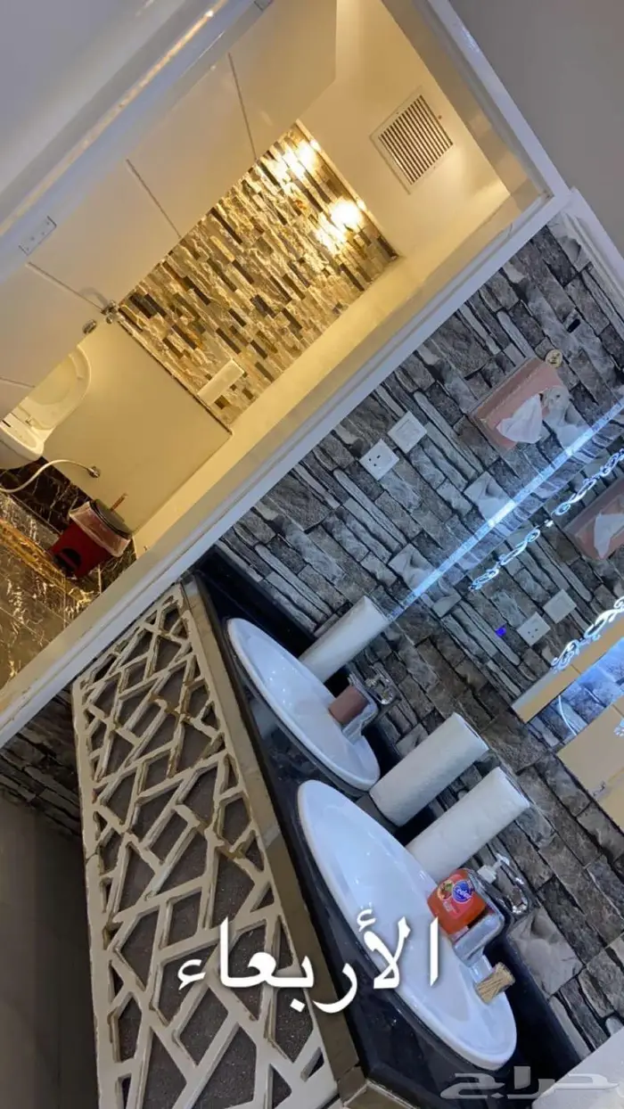 استراحه كبيره قسمين ومسبح كبير بسخان ومويا جديده 21