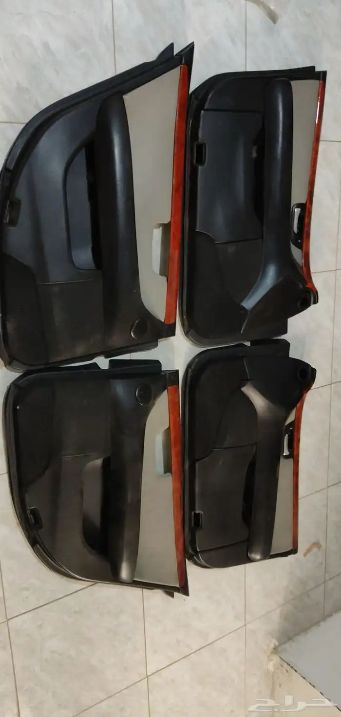 للبيع قطع لكزس 6