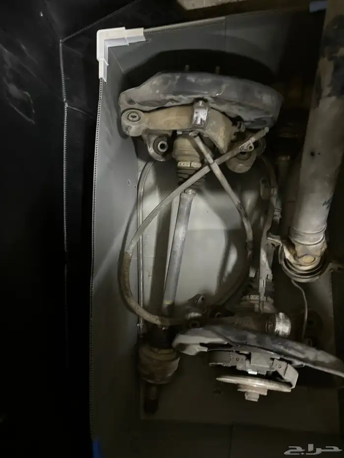 قطع لكزس isf v8 2008 - 2012 33