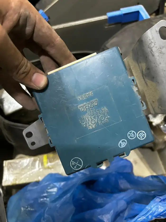 قطع لكزس isf v8 2008 - 2012 25