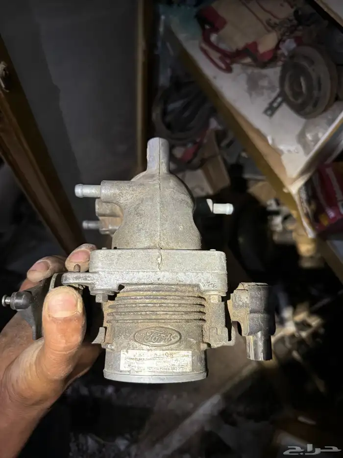 قطع غيار فورد ماركيز قديم 35