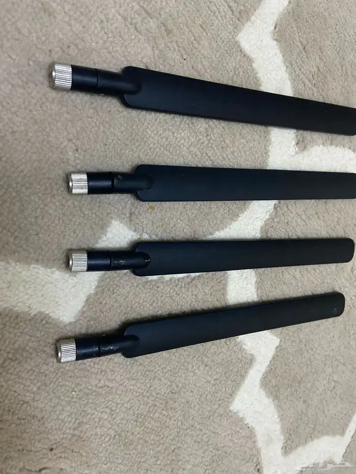 للبيع مقوي 4G  5G اريل للمودمات النت 0