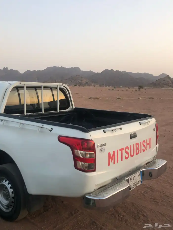 ميتسوبيشي L200 4
