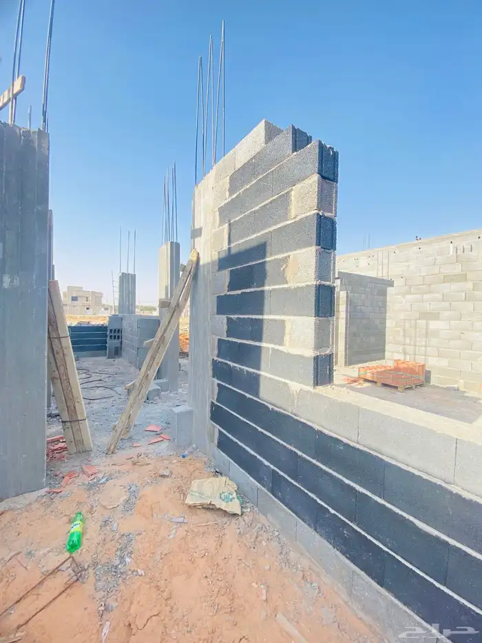 مقاول بناء  وترميم .تحويش اراضي 0