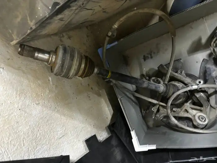 قطع لكزس isf v8 2008 - 2012 37