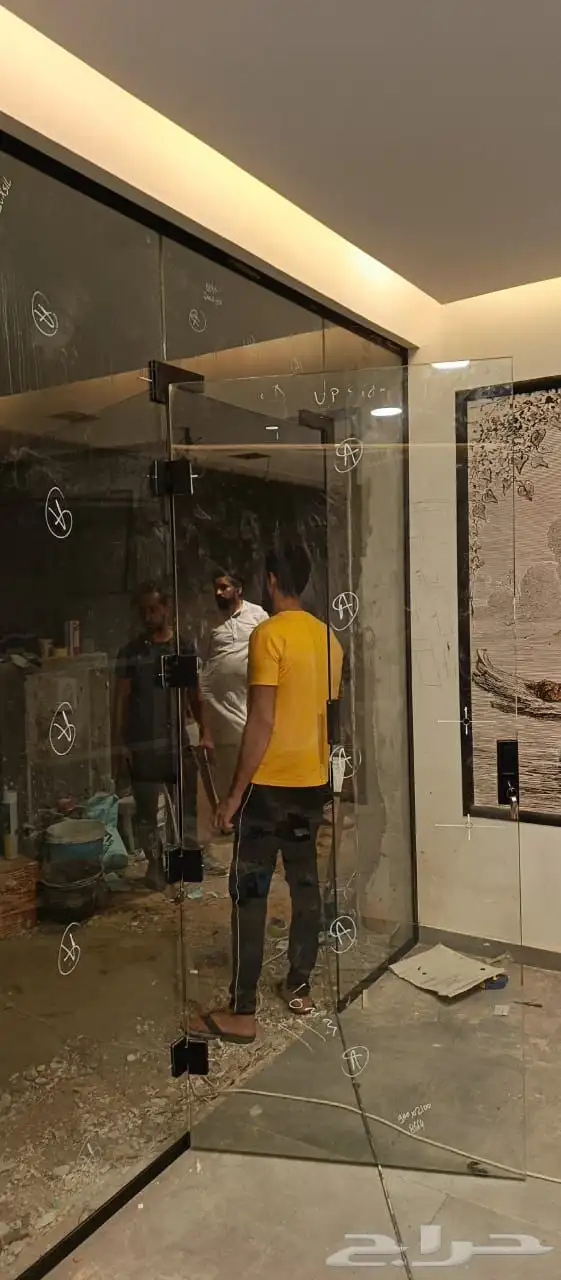معلم زجاج سكريت جده 1
