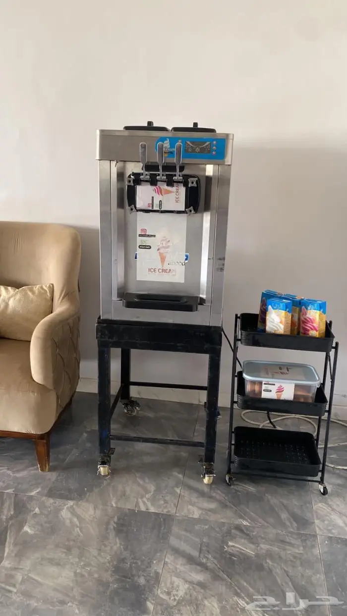 الة ايسكريم للايجار اليومي 2
