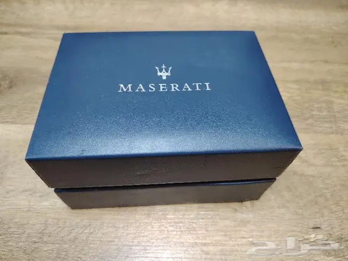 علبة مون بلان جيفنشي بالمان فراري YSL بربري CD مازراتي اجنر 19