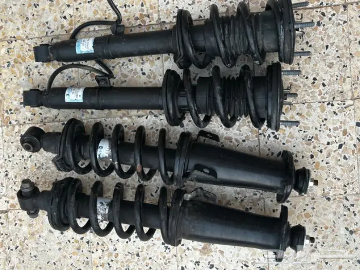 قطع لكزس isf v8 2008 - 2012 0