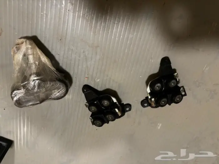 قطع لكزس isf v8 2008 - 2012 42