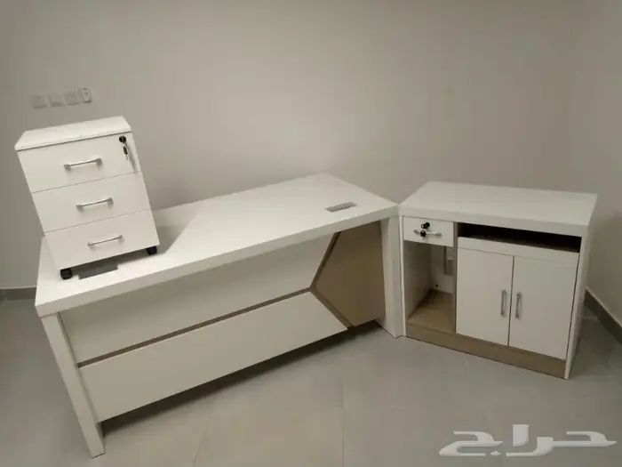 اثاث مكتبي جديد مكتب 140سم 3قطع السعر 700 4
