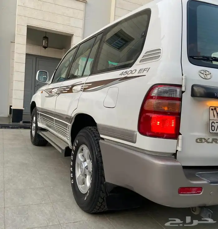 للبيع جيب لاندكروزر 2002 جي اكس ار (( تم البيع )) 9