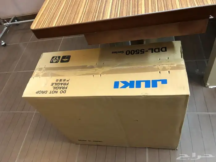 مستلزمات صالون جديده للبيع 0