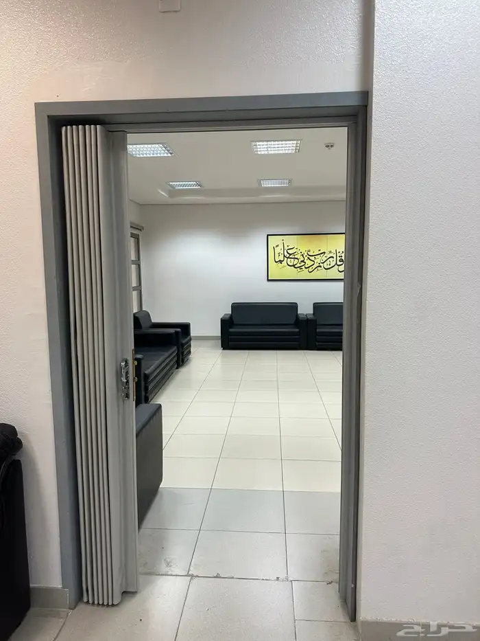 أبواب سحاب أكورديون وجلد 22