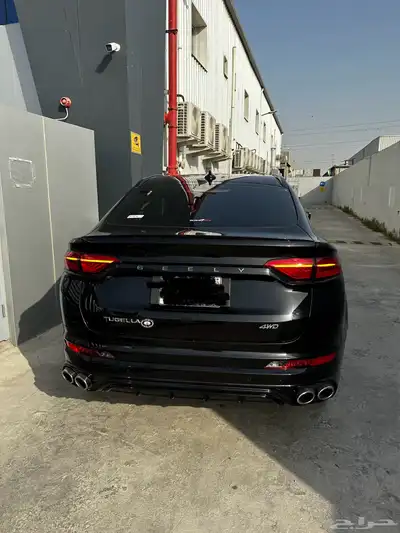 جيلي توغيلا 2024 فل بالكامل لون اسود 4x4 0