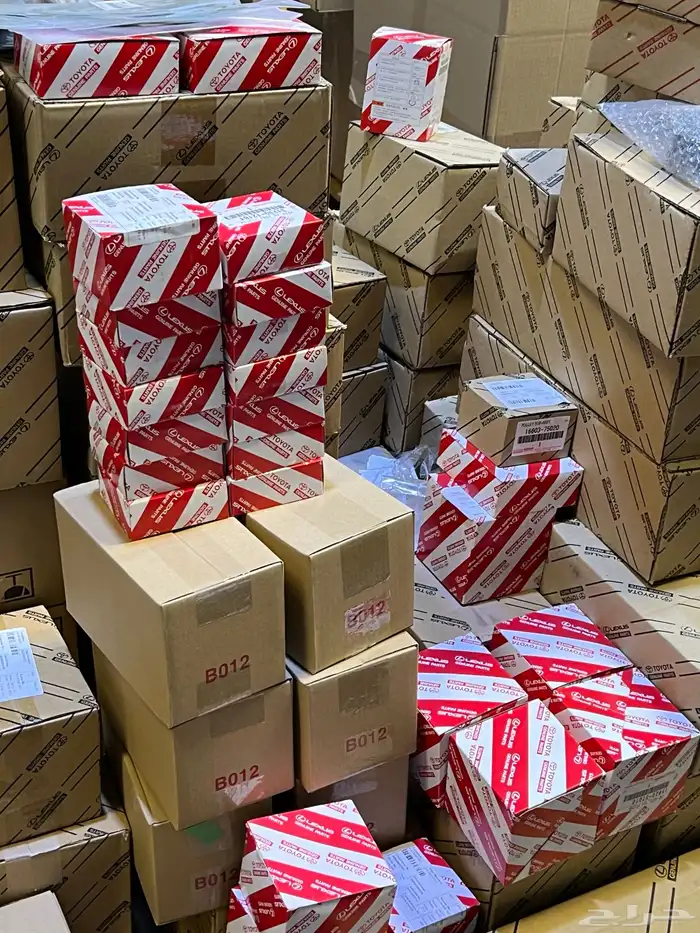 قطع غيار تيوتا ولكزس 5