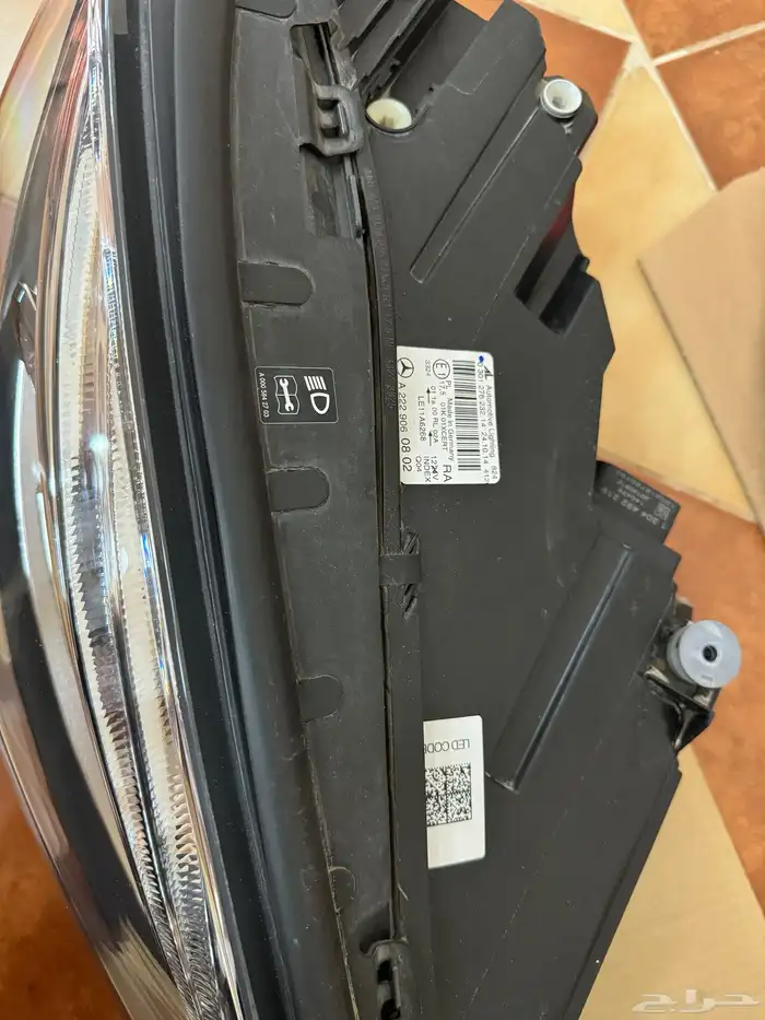 قطع غيار مرسيدس يخت s400 اصلي وكاله نظيف جدا 6