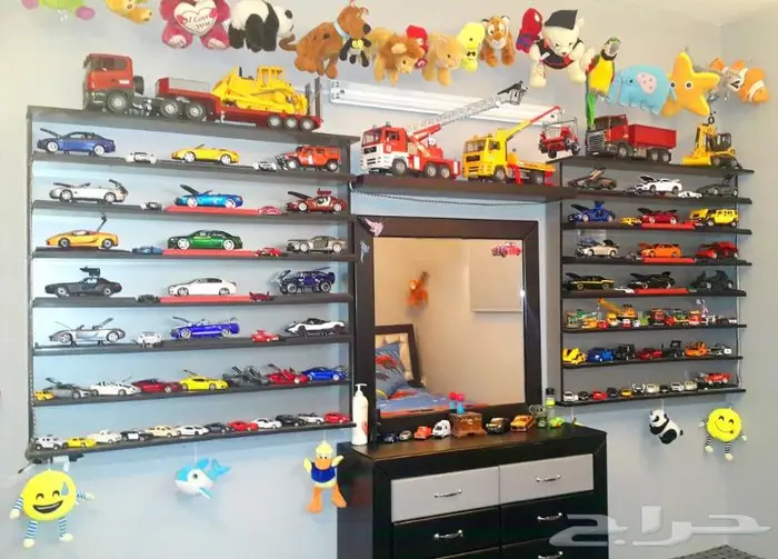 مجسمات سيارات حديد شبه جديدة_شاحنات وشيولاتbruder الألمانية 15