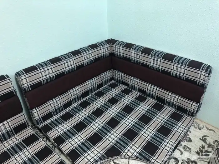 مجلس عربي ارضي للبيع في حاله ممتازة 1