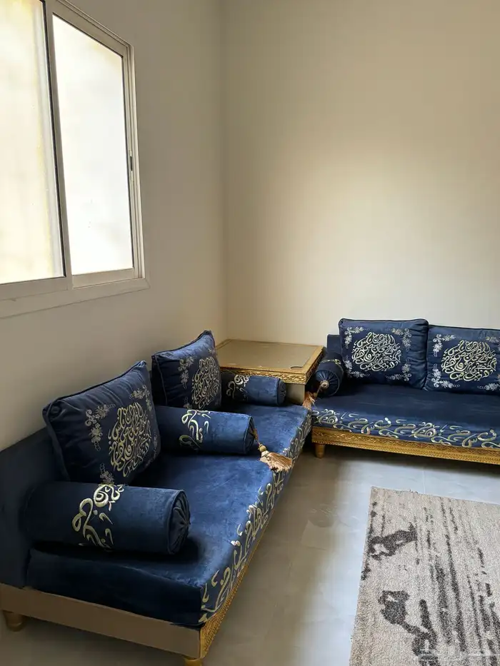 كنب فرشة طاوله 6