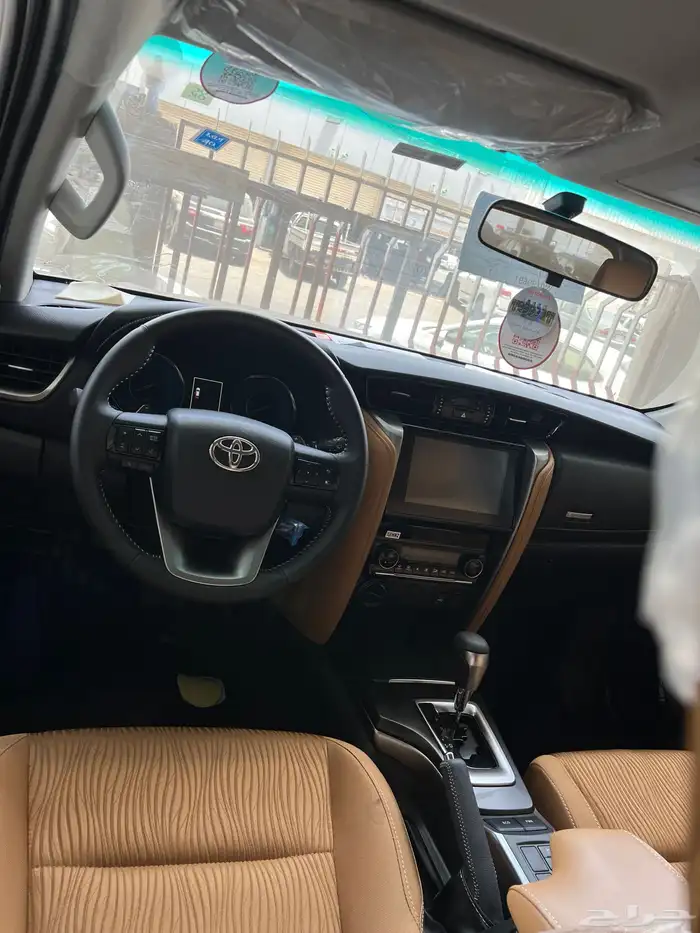 تويوتا فورتشنر 2025VX 1