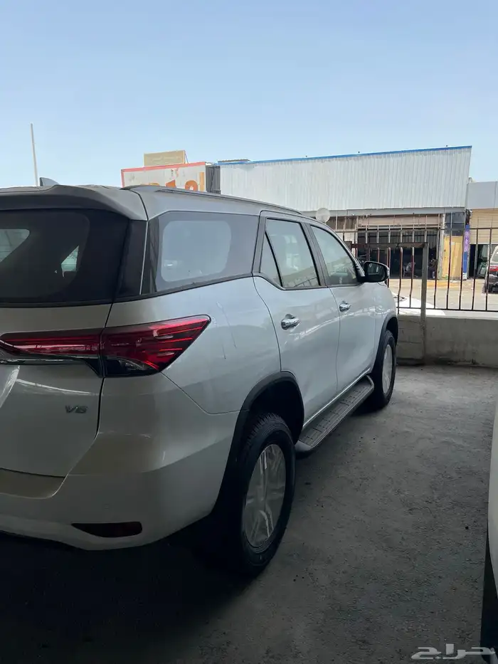 تويوتا فورتشنر 2025VX 4