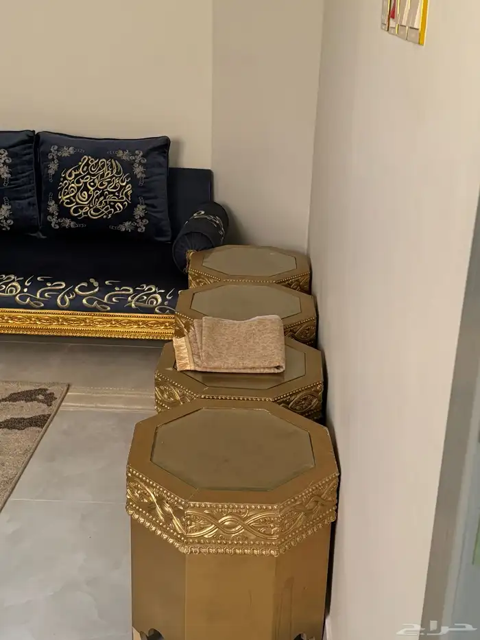كنب فرشة طاوله 10