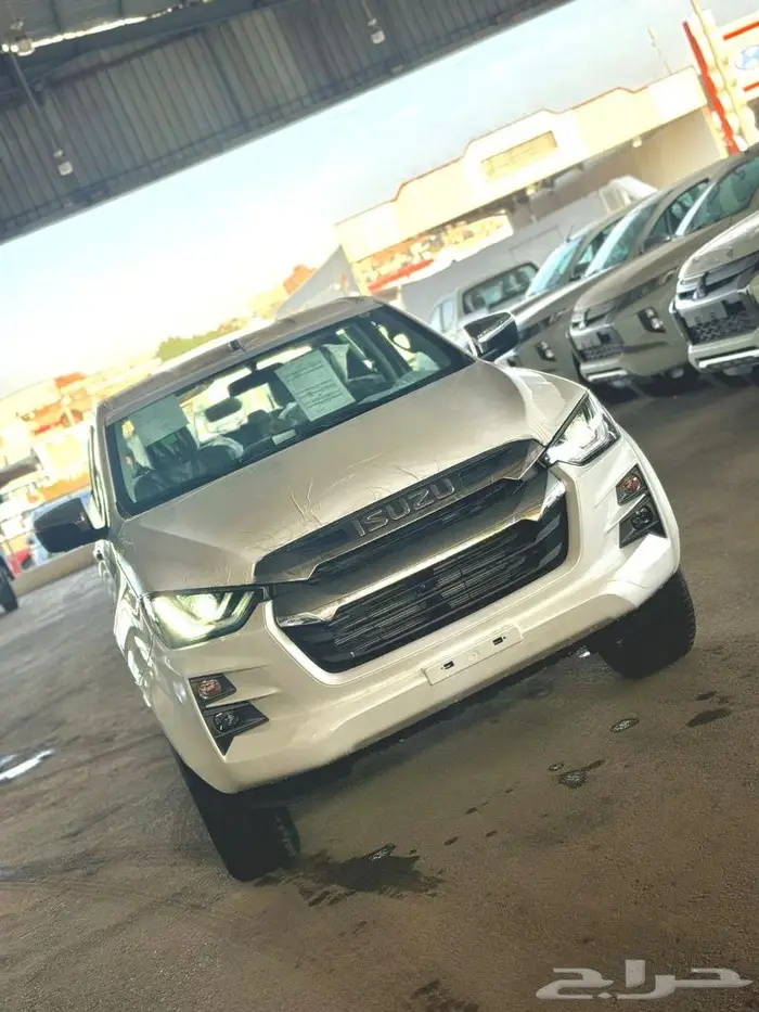 ايسوزو غمارتين GT فل كامل 2024 افضل الاسعار 13