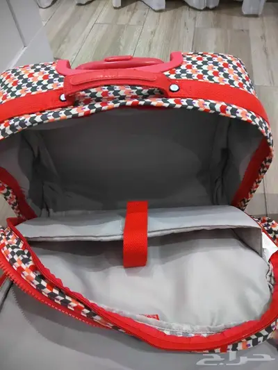 شنطه كيبلينج Kipling bag و شنط وكتب للزينه 0