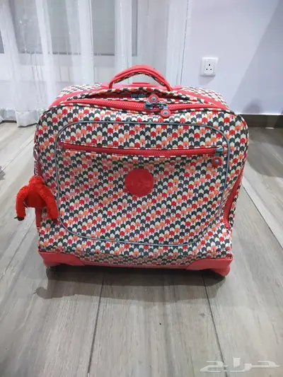 شنطه كيبلينج Kipling bag و شنط وكتب للزينه 4