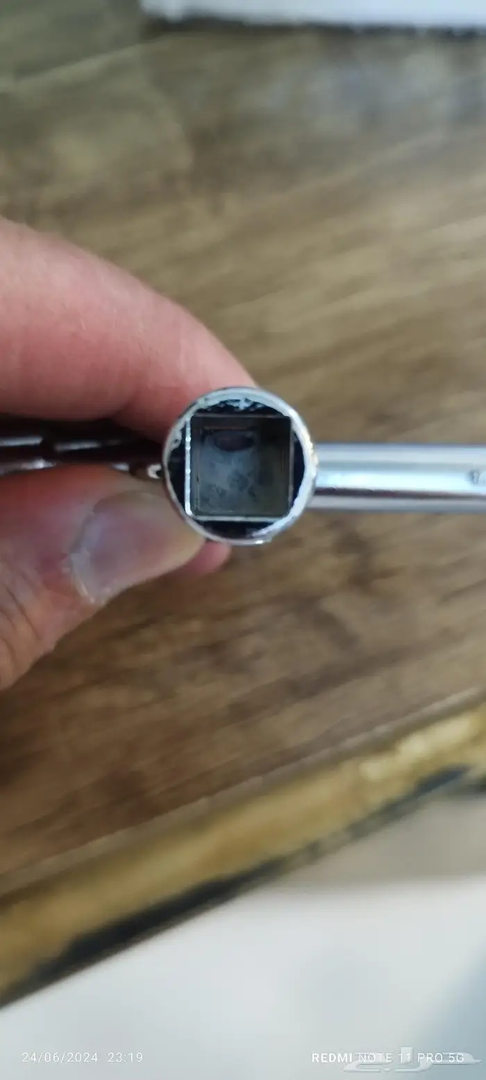 مفك متعدد الاستخدام 3