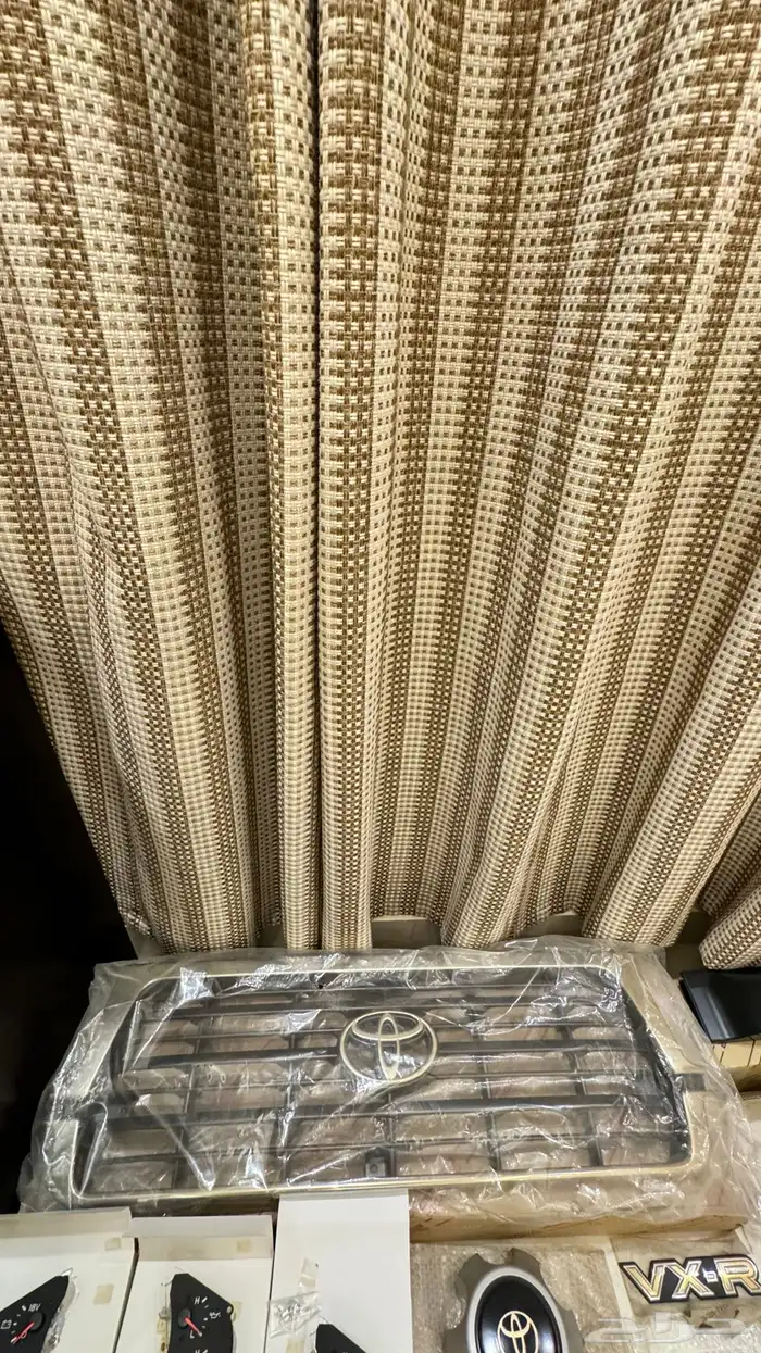 للبيع قطع جيب صالون لاند كروزر 98-2007 12