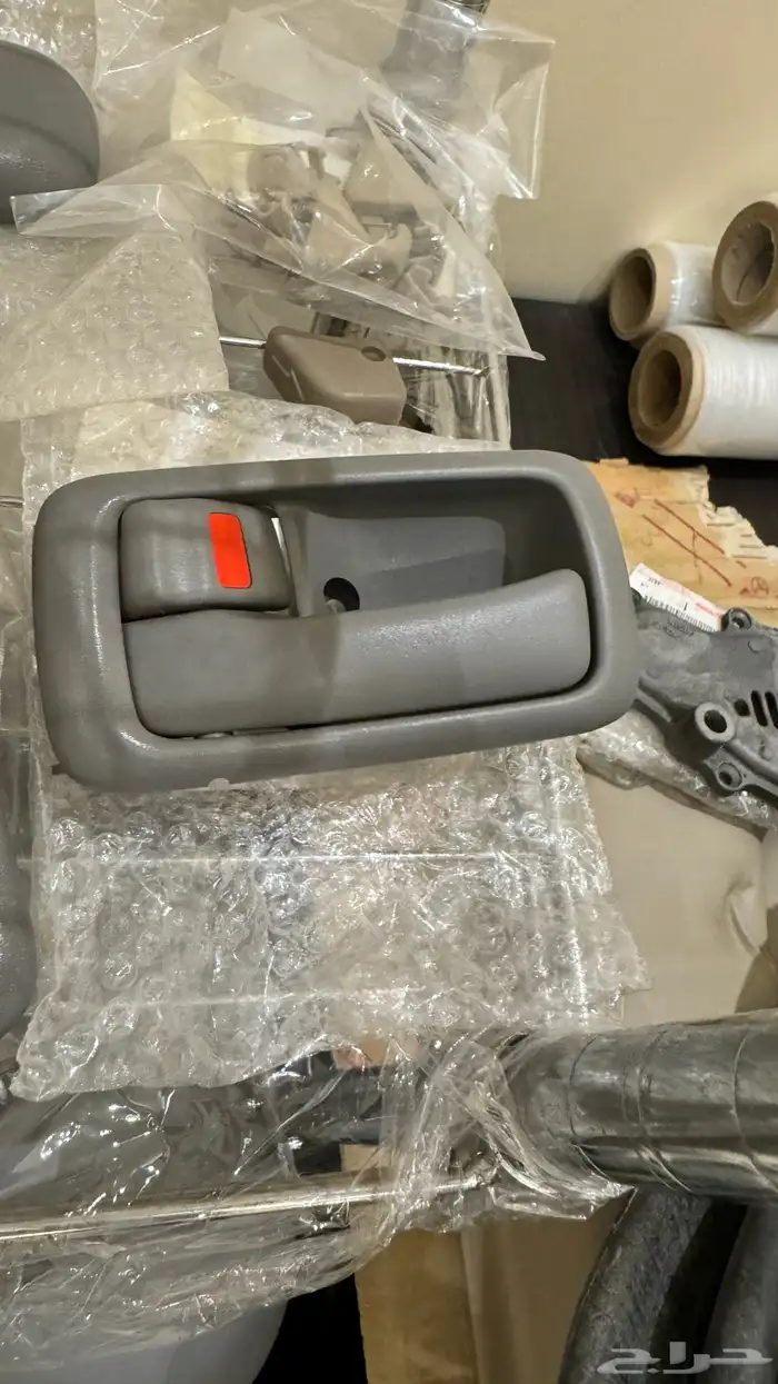 للبيع قطع جيب صالون لاند كروزر 98-2007 2