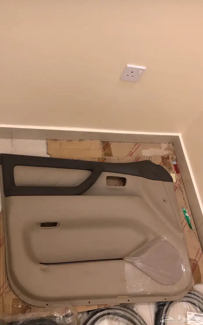 للبيع قطع جيب صالون لاند كروزر 98-2007 37