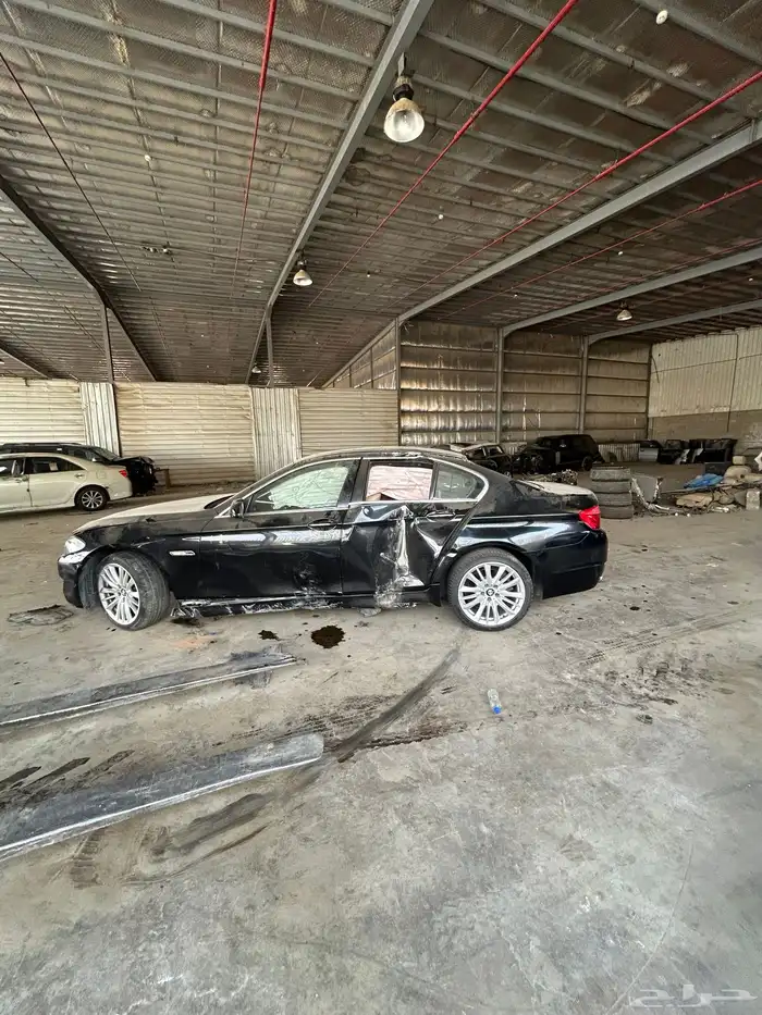 bmw 535 بي ام دبليو الفئه الخامسه 1